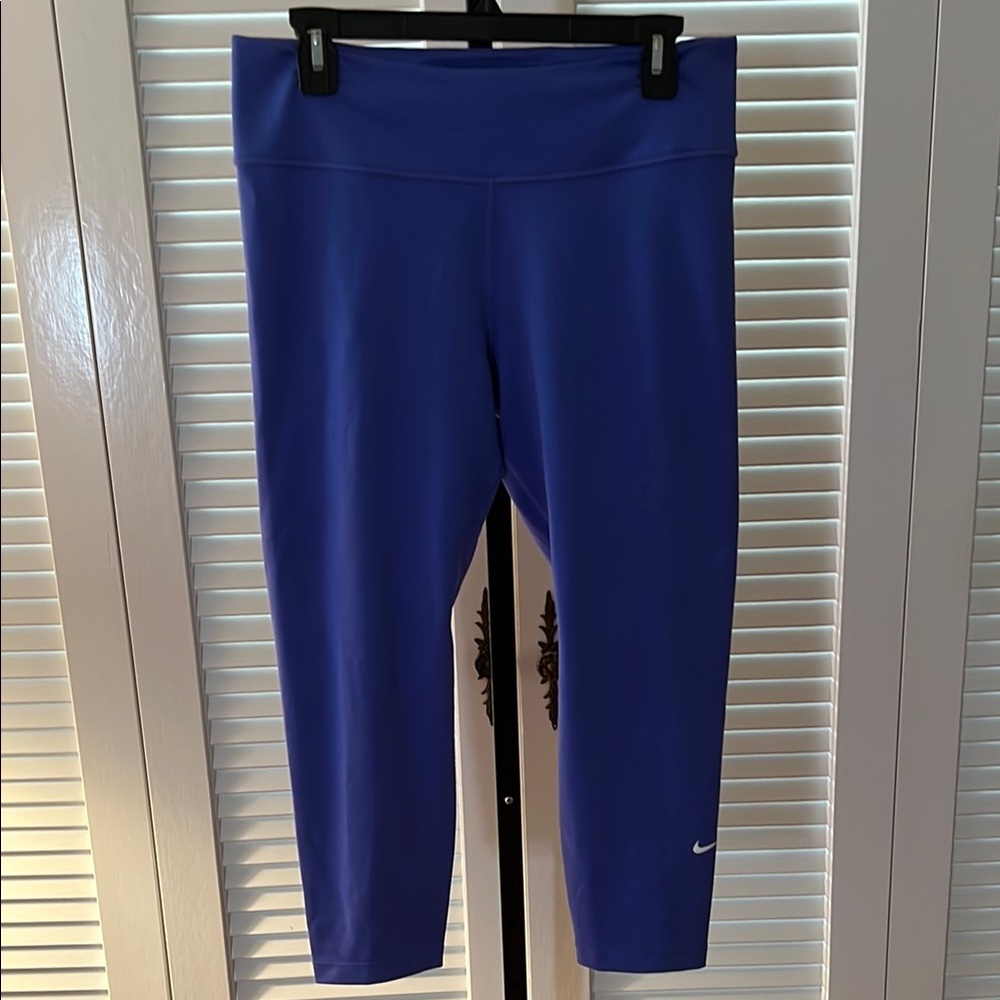 Nike Vibrant Blue Athletic Capris